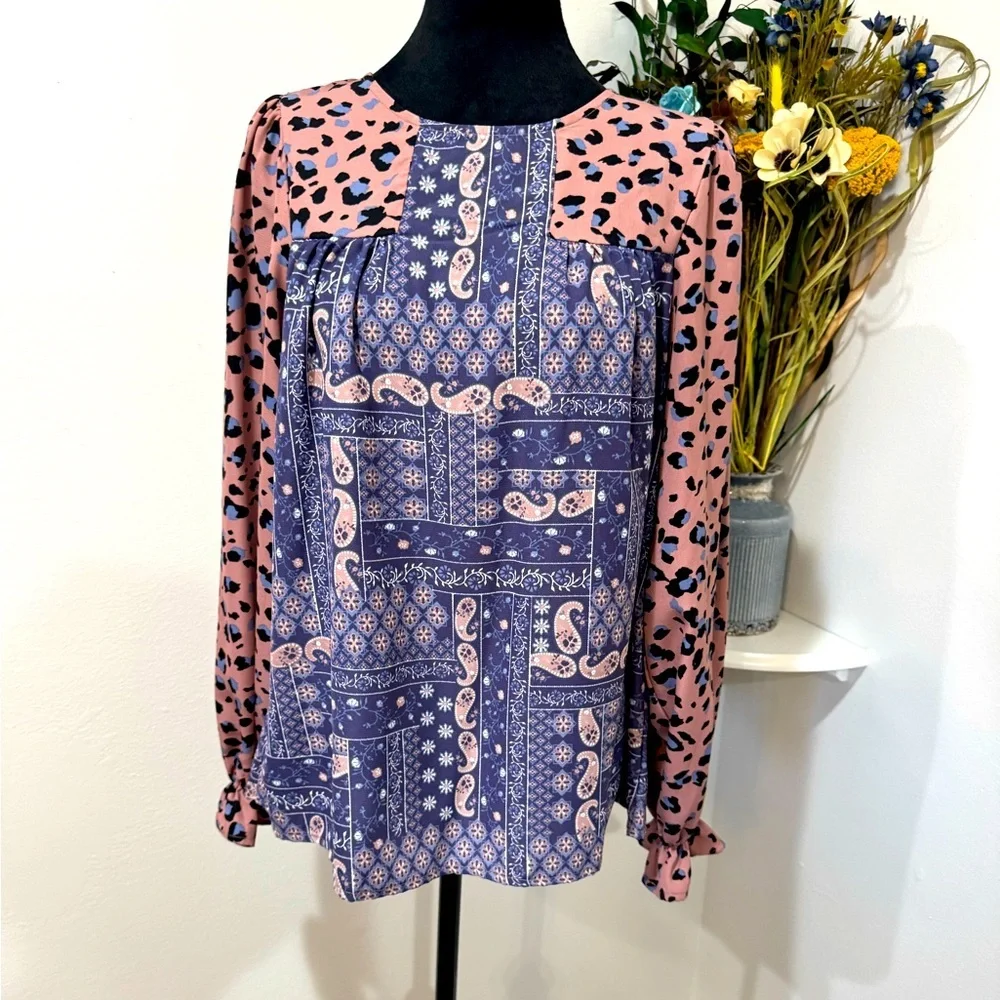 ANDREE BY UNIT Pink and Blue Patterned Blouse Tunic size Medium - Picture 1 of 8
